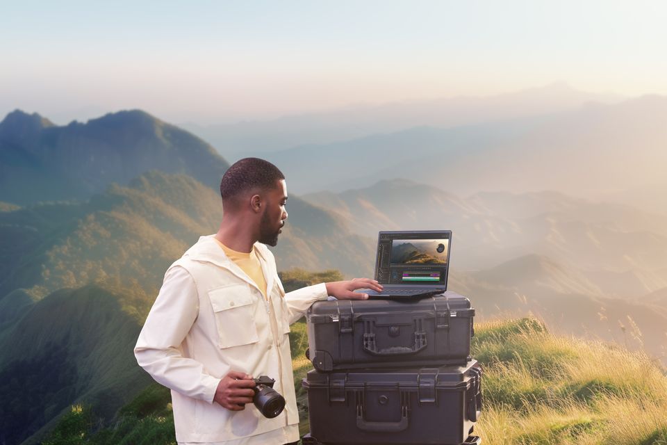 ProArt PX13_HN7306_scenario photo_1